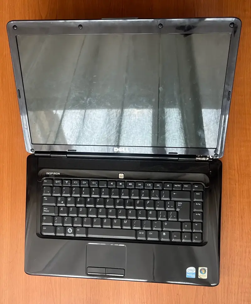 Laptop Dell Inspiron 1545 para repuestos - 2