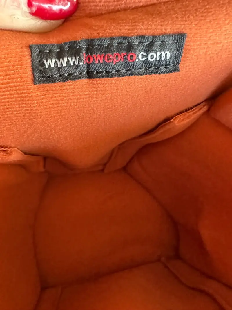 Bolso para cámara Lowepro interior acolchado - 2