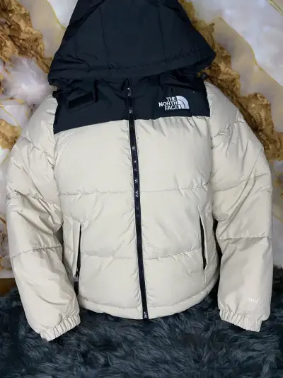Chaqueta The North Face acolchada con capucha - miniatura 4