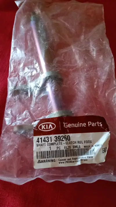 “Horquilla Embrague Original Hyundai Tucson / Kia - miniatura 1