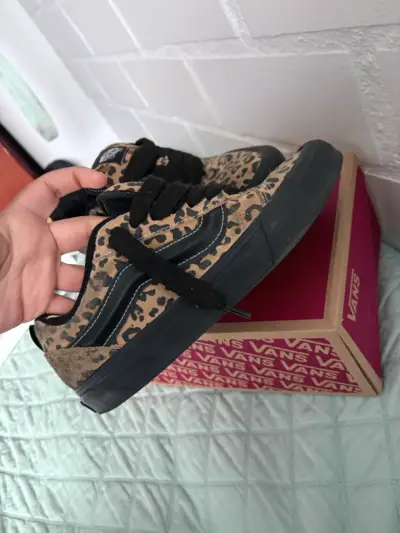 Zapatillas Vans animal print para mujer - miniatura 1