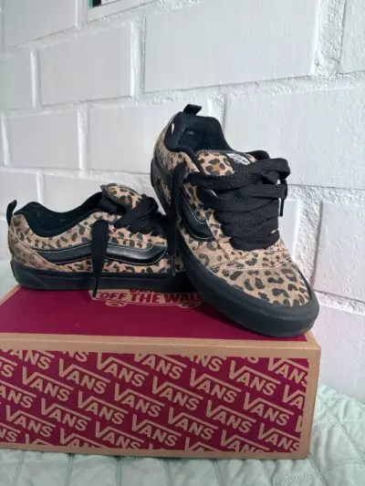 Zapatillas Vans animal print para mujer - miniatura 3