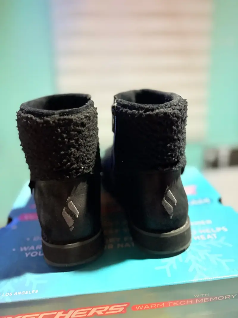 Botines de invierno negros Skechers para mujer - 2