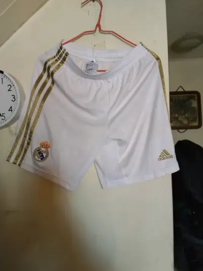 Shorts deportivos blancos Adidas Real Madrid - miniatura 3