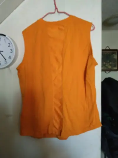 Polera sin mangas Nike naranja para hombre - miniatura 3