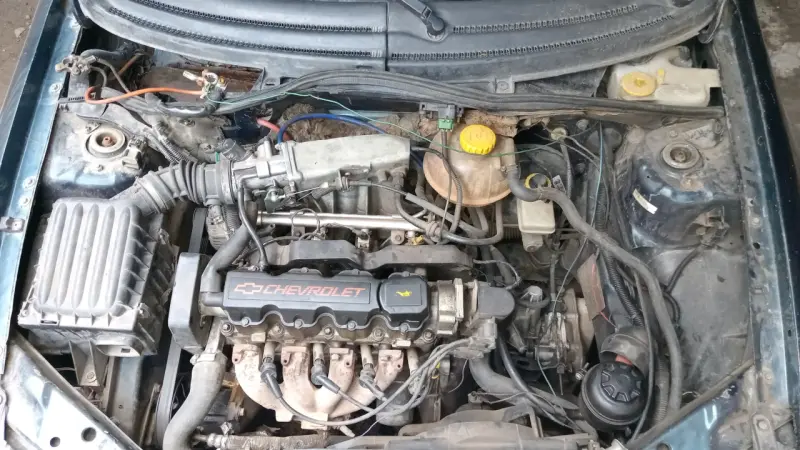 Auto Chevrolet Corsa usado en buen estado - 4