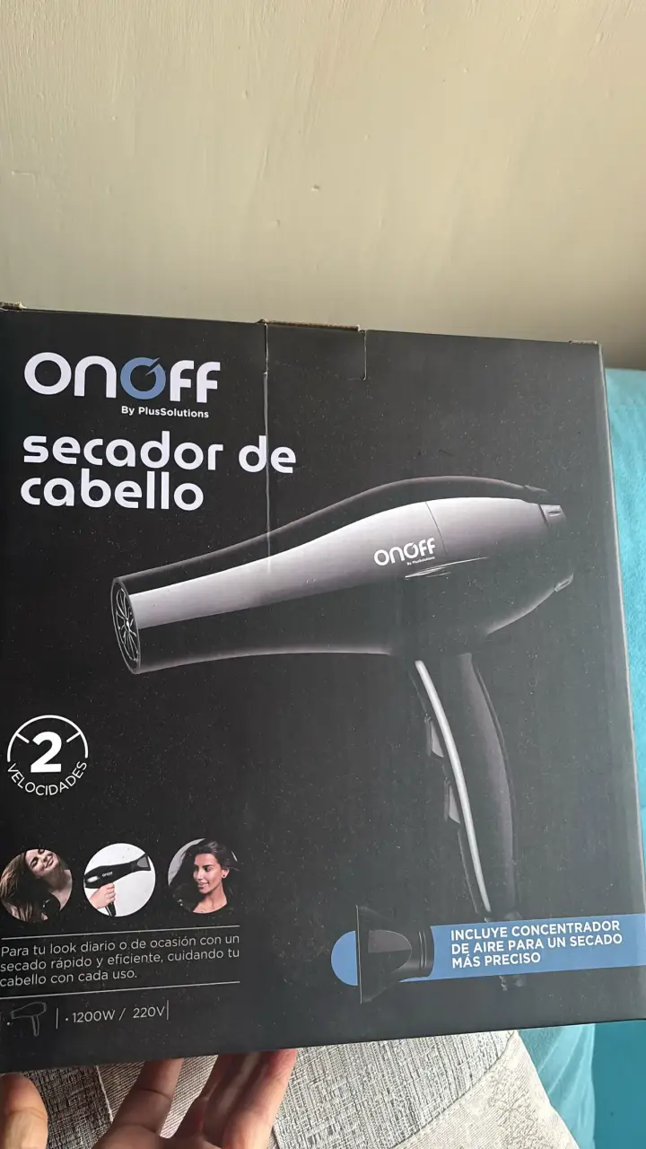 Secador de Cabello OnOff 1200W con 2 Velocidades