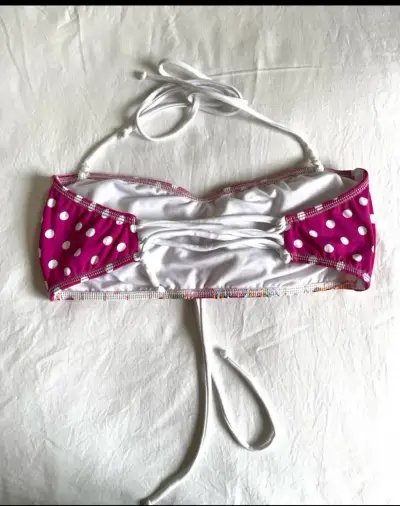 Top de bikini con diseño paisley y amarre frontal - miniatura 2