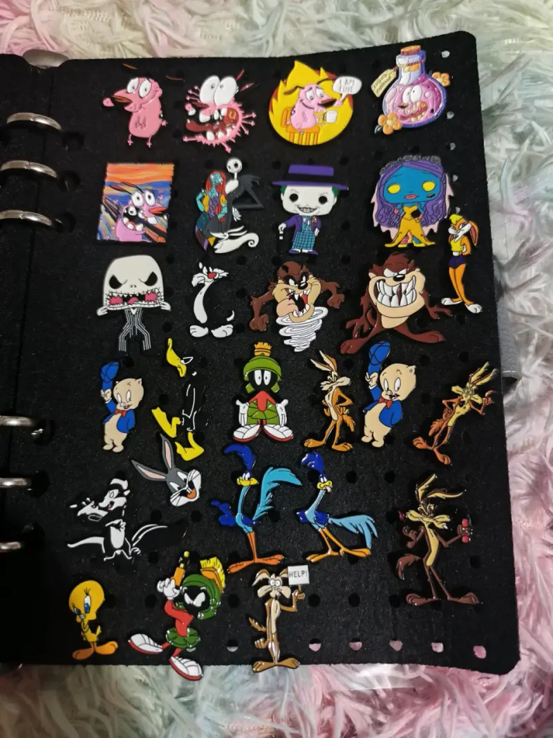 Set de pines decorativos de personajes kawaii - 3