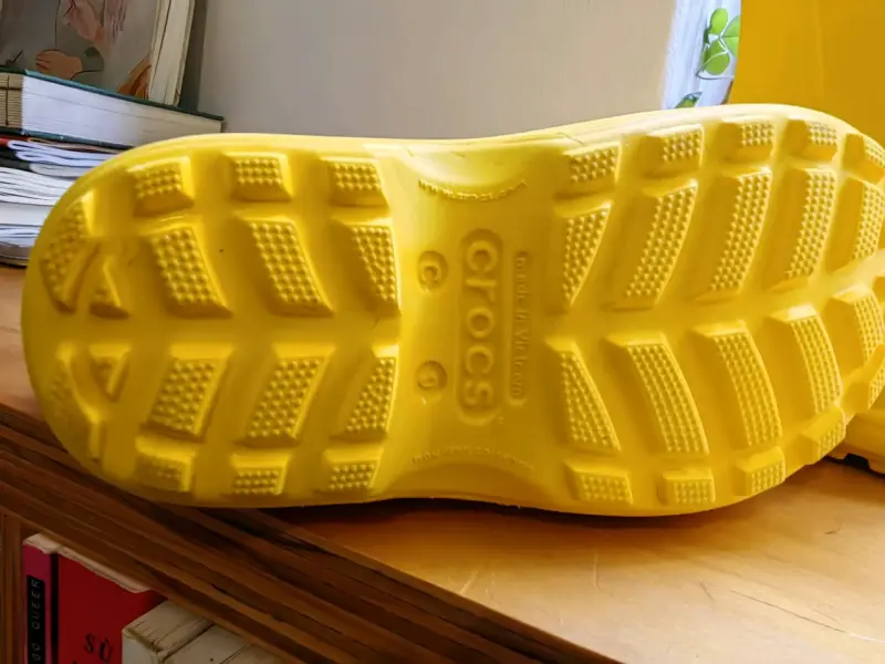 Botas de lluvia amarillas Crocs para niños - 3