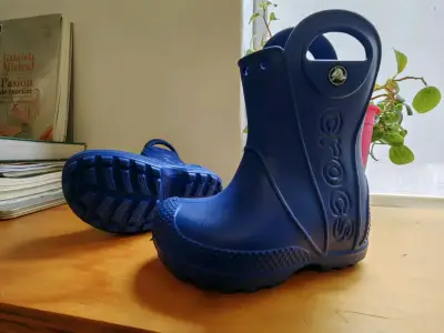 Botas de lluvia Crocs azules para niños - miniatura 2