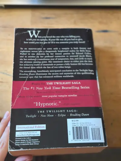 'Breaking Dawn' de Stephenie Meyer en inglés - miniatura 3