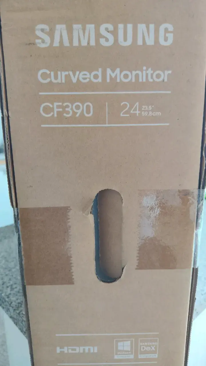 Monitor Curvo Samsung CF390 24 pulgadas - 3