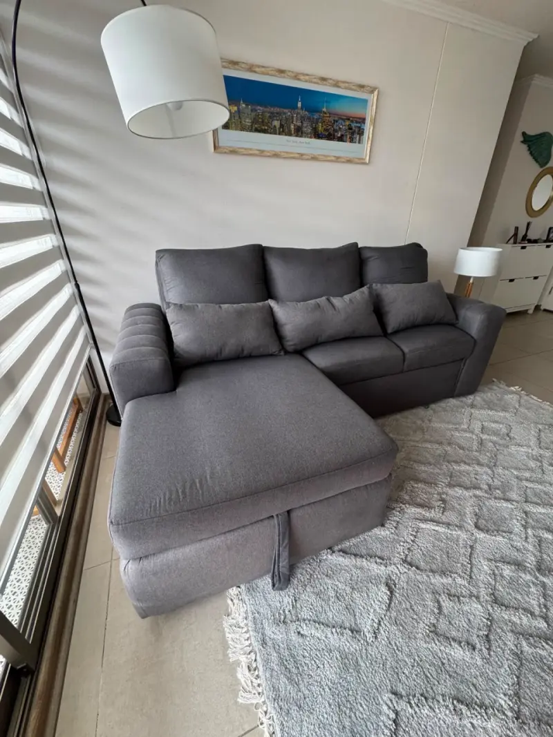 Sofá cama color gris oscuro, medidas: 2,30x82 - 2