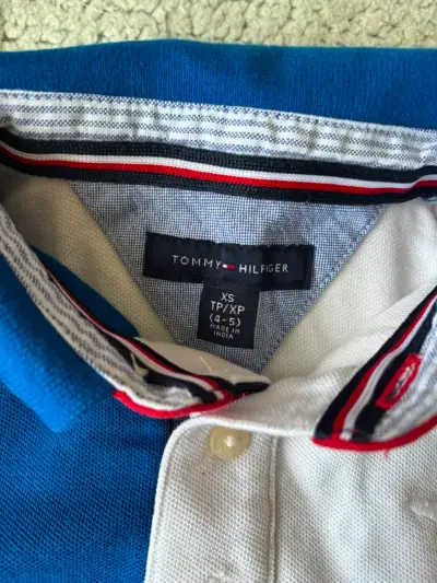 Polera Polo Tommy Hilfiger Niño - miniatura 2