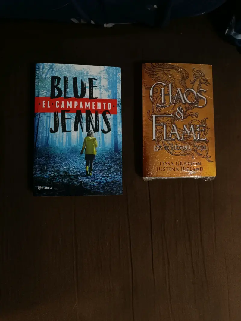 Libros variados de ficción y fantasía - 3