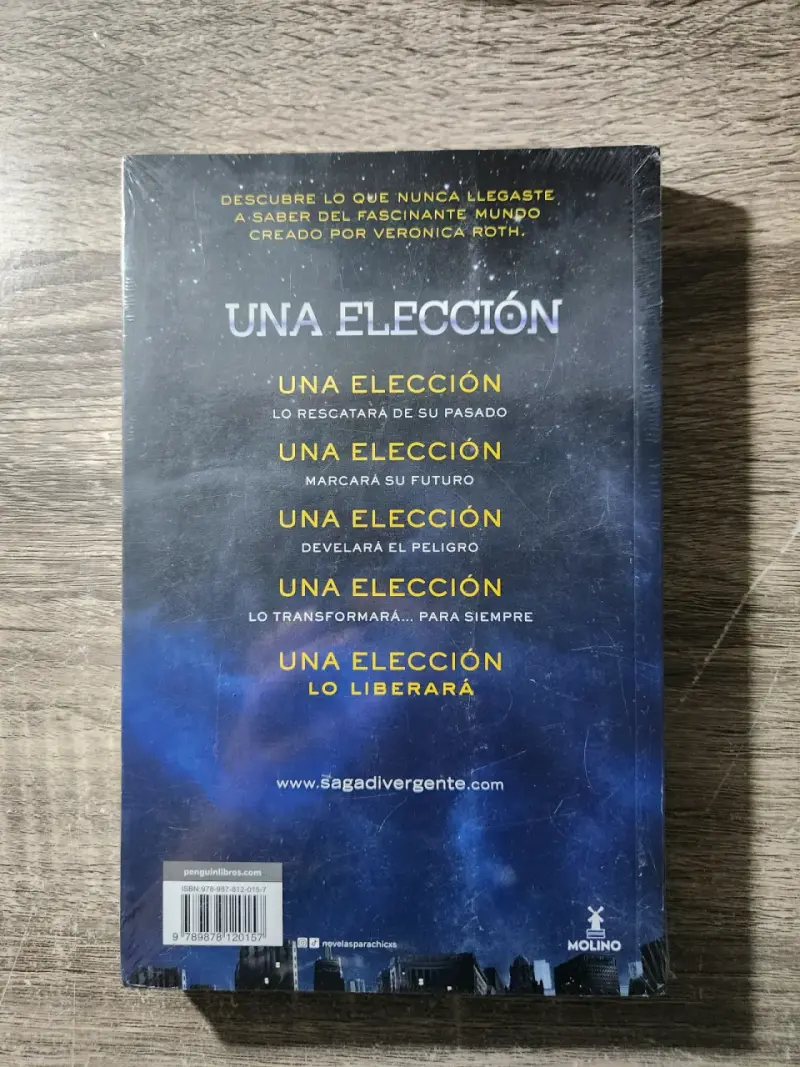 Libro Cuatro de Veronica Roth, saga Divergente - 2