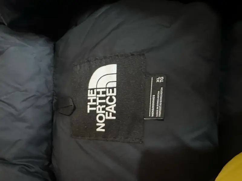 Chaqueta de plumas amarilla The North Face - 5