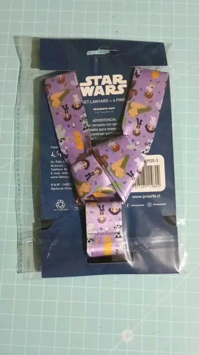 Set de Lanyard y Pins Star Wars Disney - miniatura 3