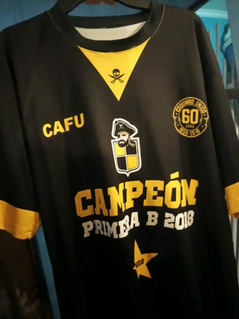 Camiseta Campeón Primera B 2018