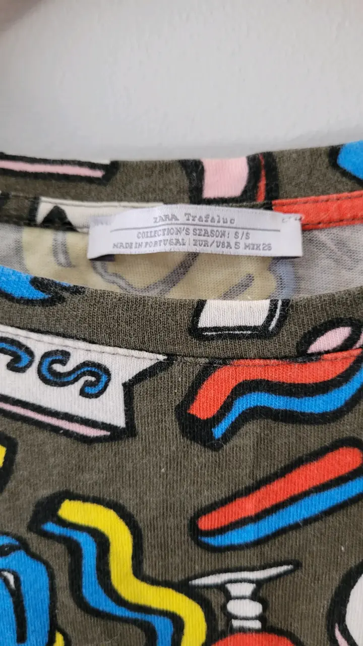 Polera estampada colorida Zara Talla S - 2