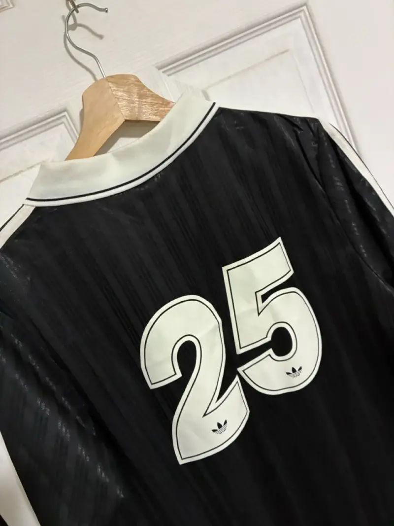 Camiseta Negra Adidas Oasis Live 25 Réplica L - 3