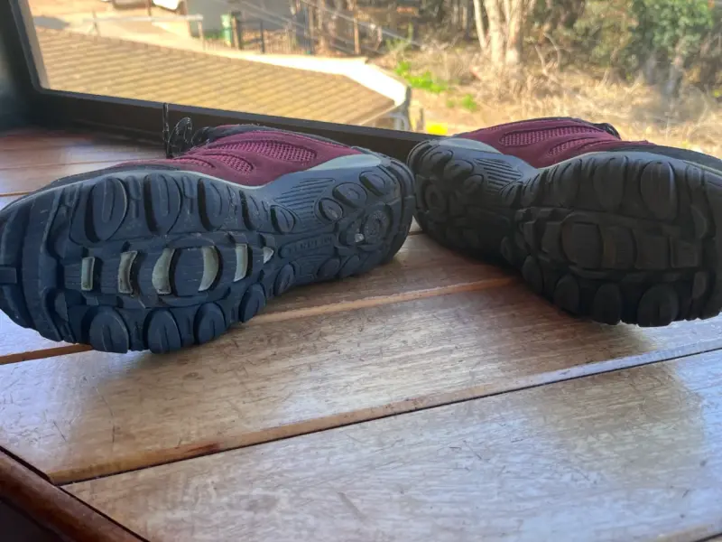 Zapatillas de trekking Merrell color burdeos - 3