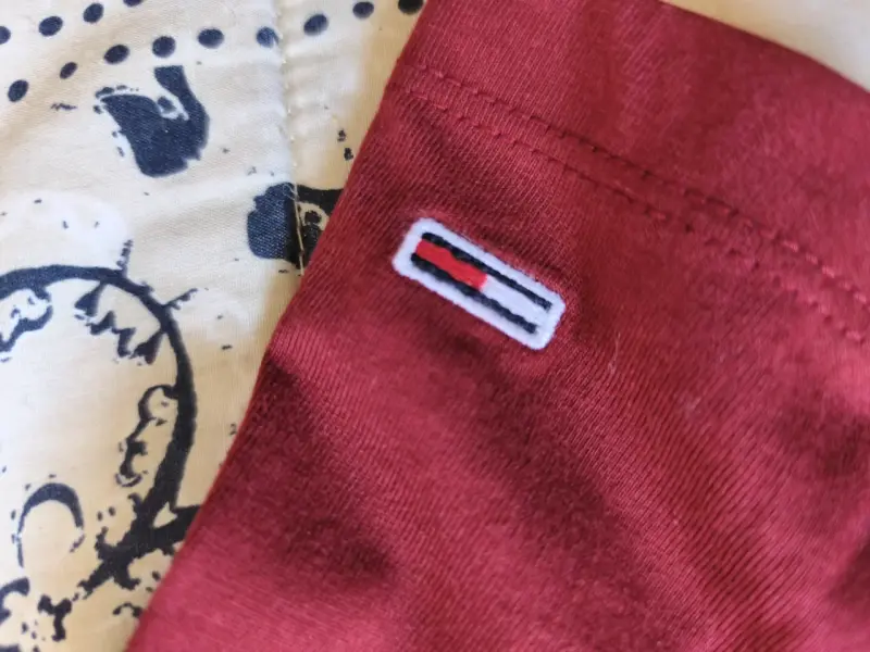 Polera Tommy Jeans roja para mujer - 2