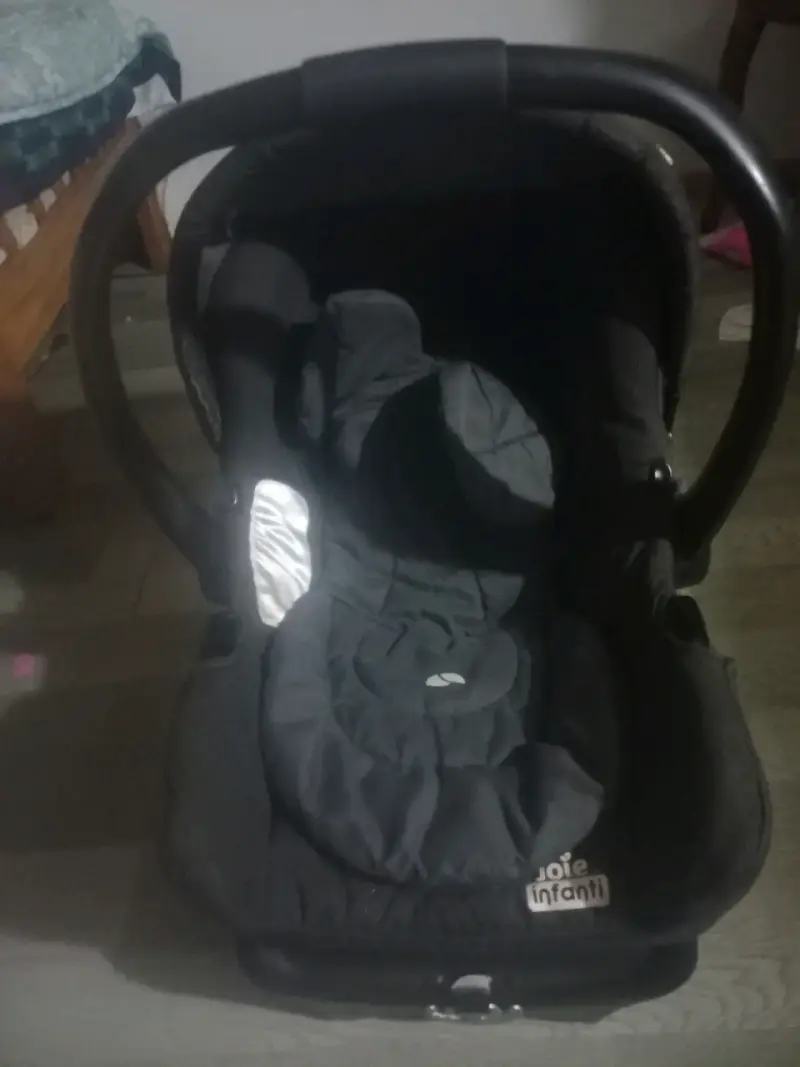 Silla de Auto para Bebé Joie Infanti Negra - 1