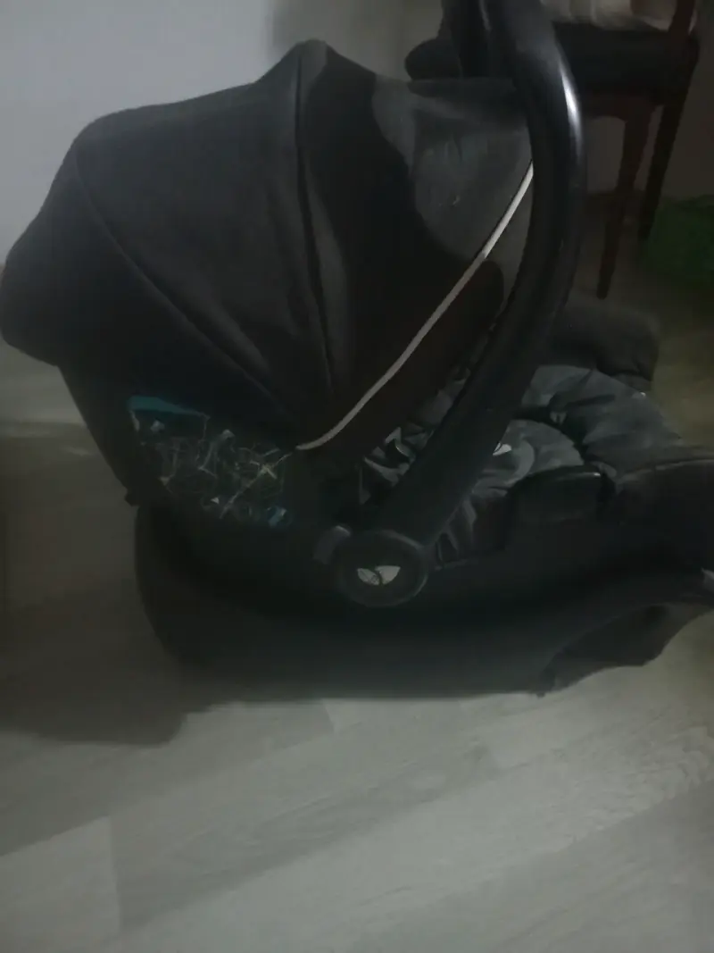 Silla de Auto para Bebé Joie Infanti Negra - 2