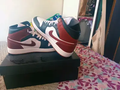 Zapatillas Air Jordan Mid SE multicolor para hombr - miniatura 1