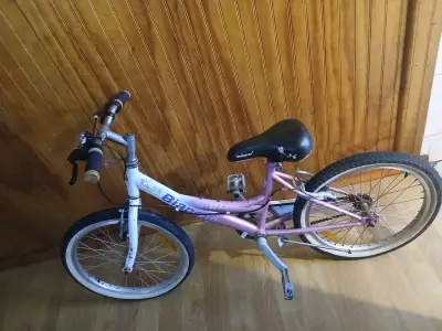 Bicicleta infantil Bianchi rosada - miniatura 1