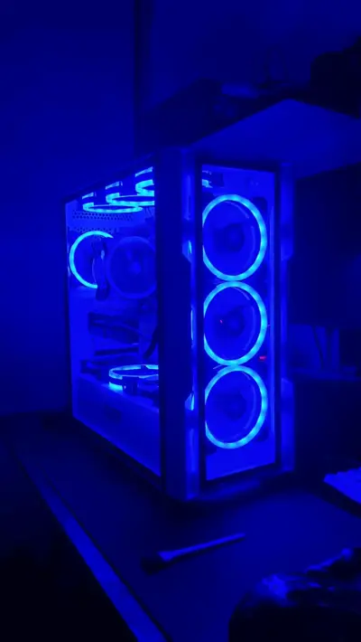 Gabinete PC - miniatura 1