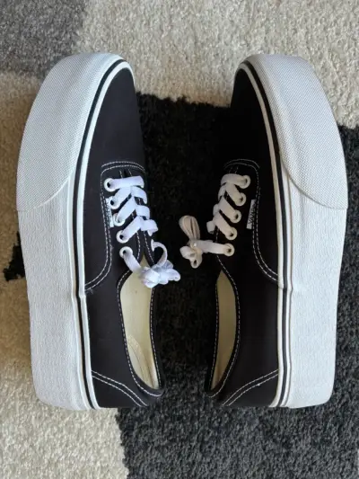 Vans Authentic con plataforma - miniatura 3
