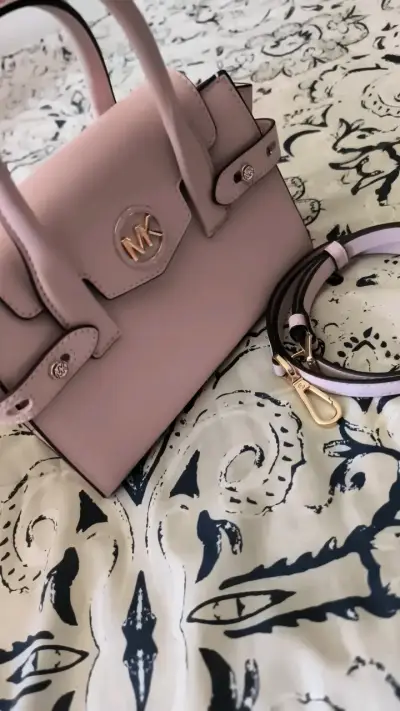 Cartera Michael Kors Carmen Rosa Pastel - miniatura 3
