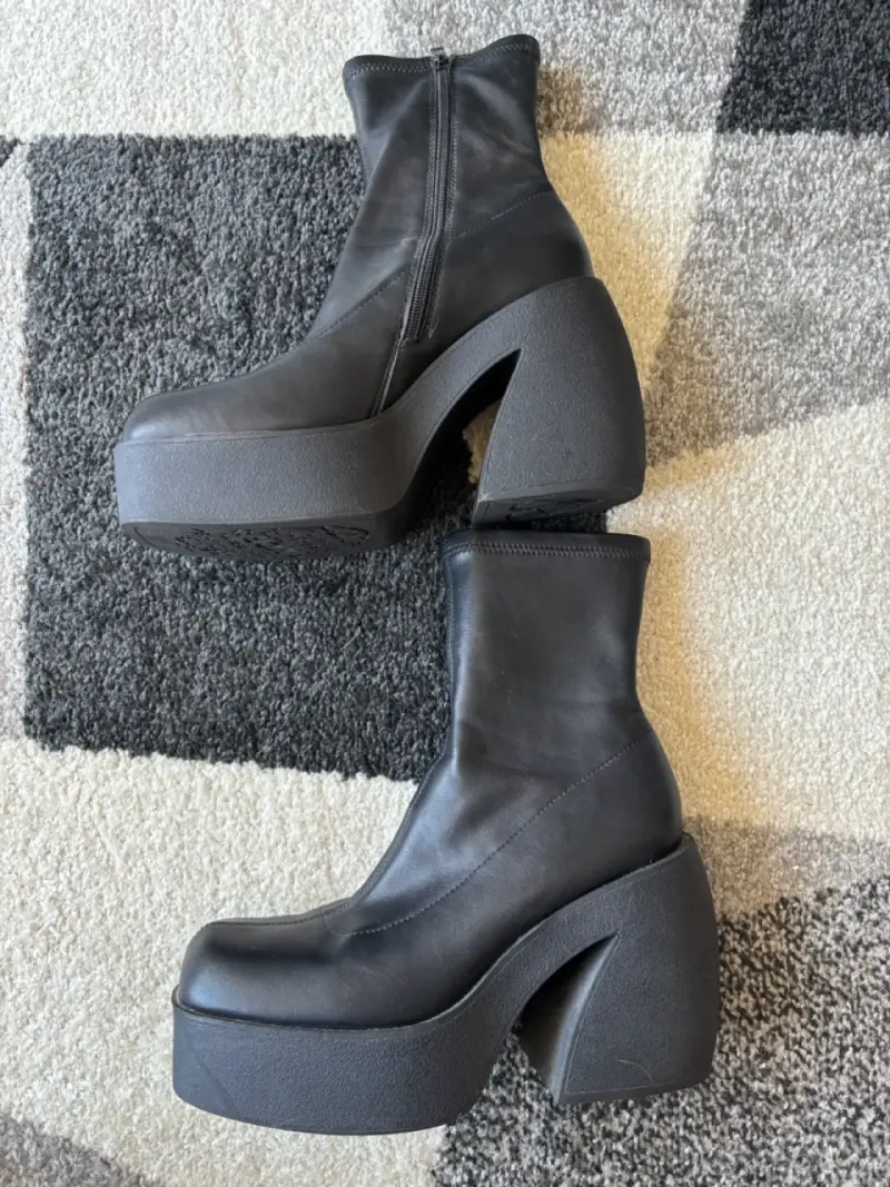 Botines C/Moran 9935 - 4