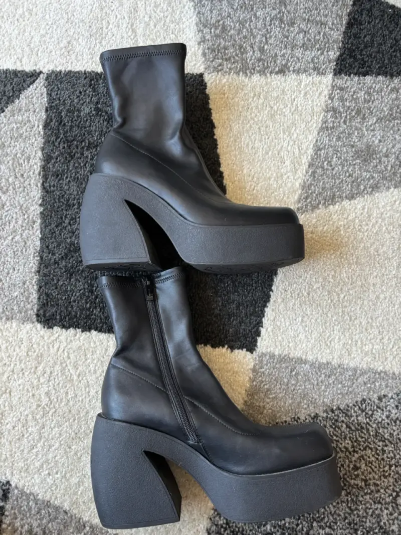 Botines C/Moran 9935 - 5