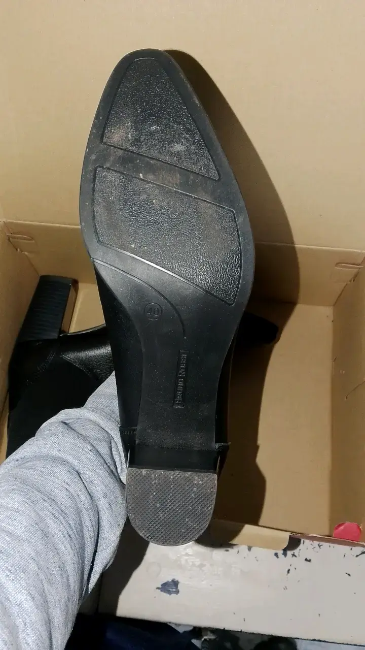 Botines de cuero negro con tacón - 3