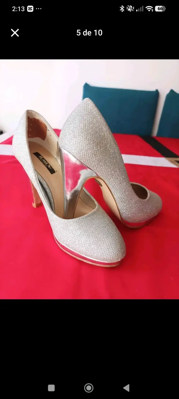 Set de zapatos y cartera rojos elegantes - 4