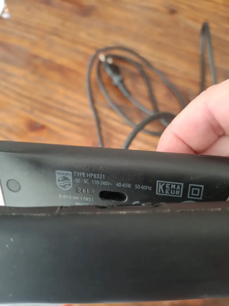 Plancha de Pelo Philips Negra HP8321 - 1