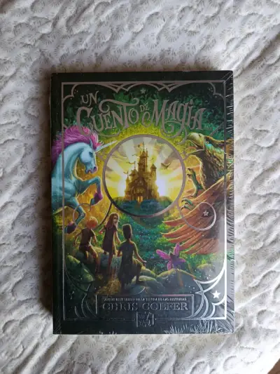 Libro 'Un Cuento de Magia' de Chris Colfer - miniatura 1