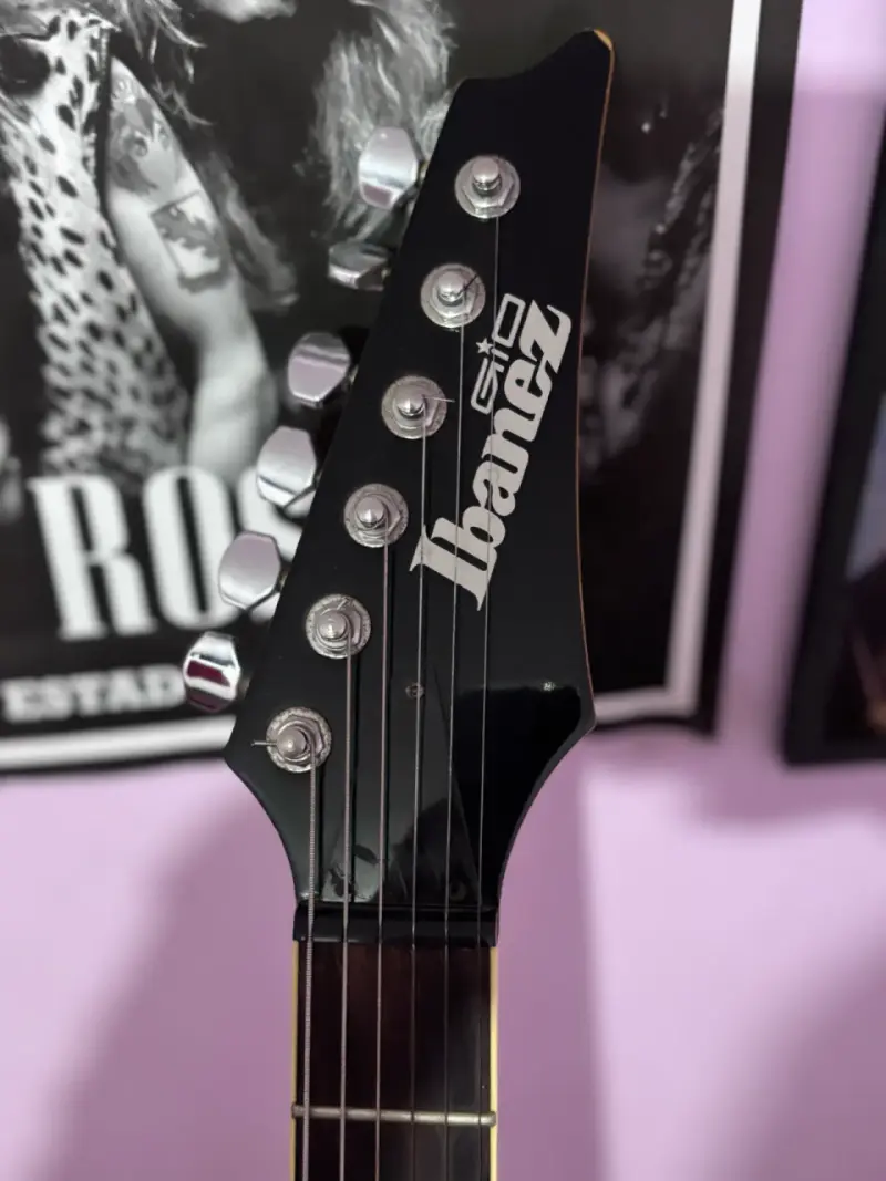 Guitarra eléctrica Ibanez gio roja - 2
