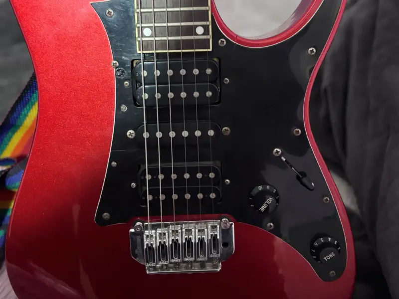Guitarra eléctrica Ibanez gio roja - 3