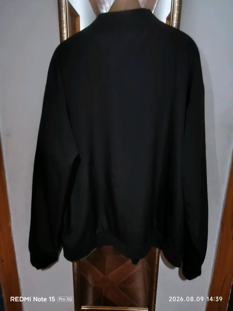 Chaqueta negra estilo bomber para hombre Shein - 3