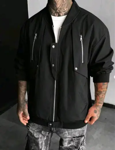 Chaqueta negra estilo bomber para hombre Shein - miniatura 5