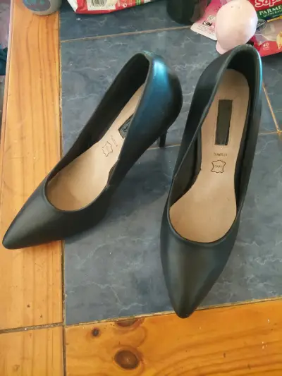 Zapatos de cuero negro Marquis para mujer - miniatura 2