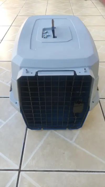 Transportadora de mascotas tamaño mediano - miniatura 1