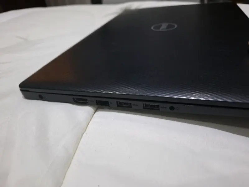 Laptop Dell Inspiron 15 3585 AMD Ryzen 5 - 6