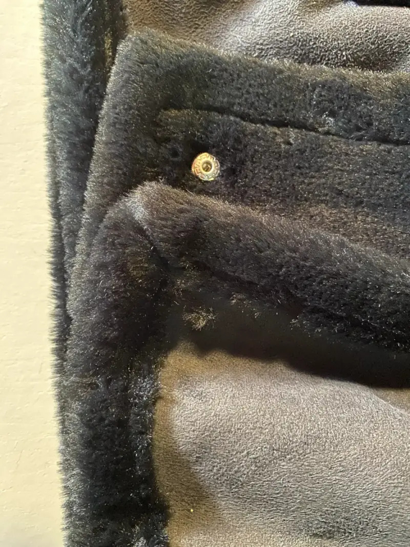 Abrigo de mujer con peludo por dentro - 3