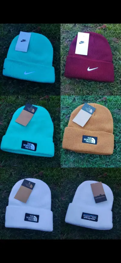 Gorros New Era y Nike de colores variados - miniatura 2